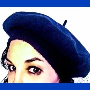 American Apparel by Parkhurst navy blue beret